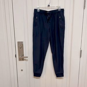 Lou & Grey Jogger Pants